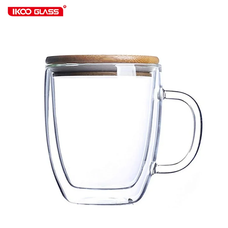 

Double wall high borosilicate glass cup with bamboo lid