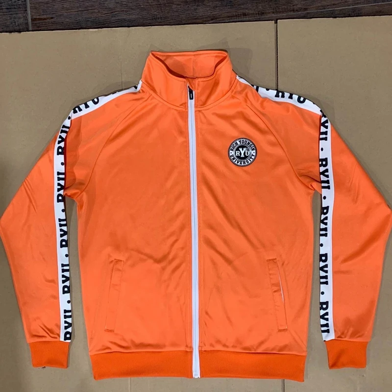 
Latest Design Wholesale Custom Sports Team Sweatsuit Set Women Tracksuits For Men kids joggers mens Cheap sportswear 