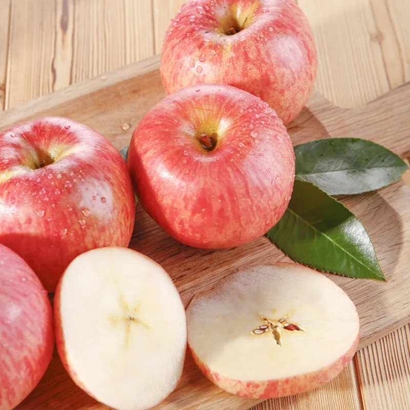 
2019 new fresh fruits red China Fuji apples 