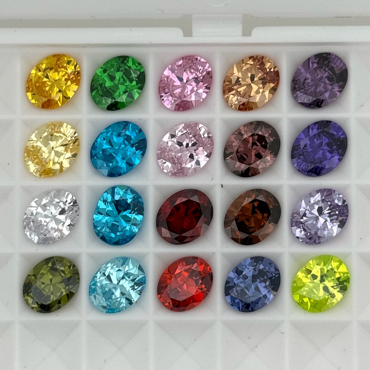 HQ GEMS Diamond Pink Cubic Zirconia Oval Cut CZ 2x3mm 6x8mm 13X18mm Synthetic Zircon Tanzanite Gemstone