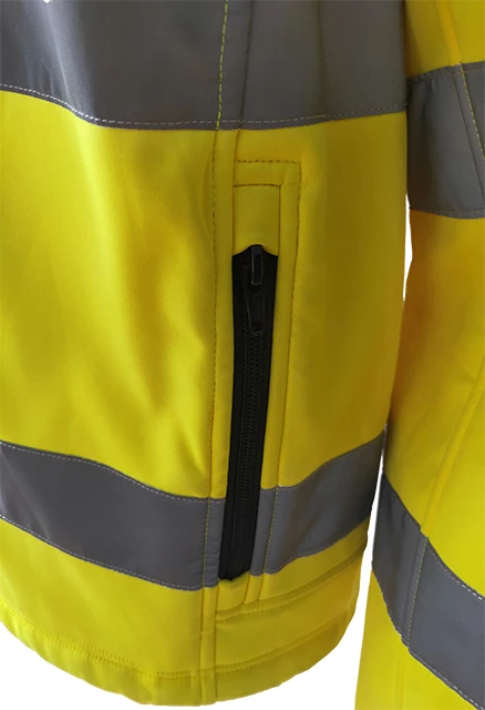 product-438-640 热卖长袖软壳夹克,配有透气微型摇粒绒面料,包括美国和欧洲反光面料