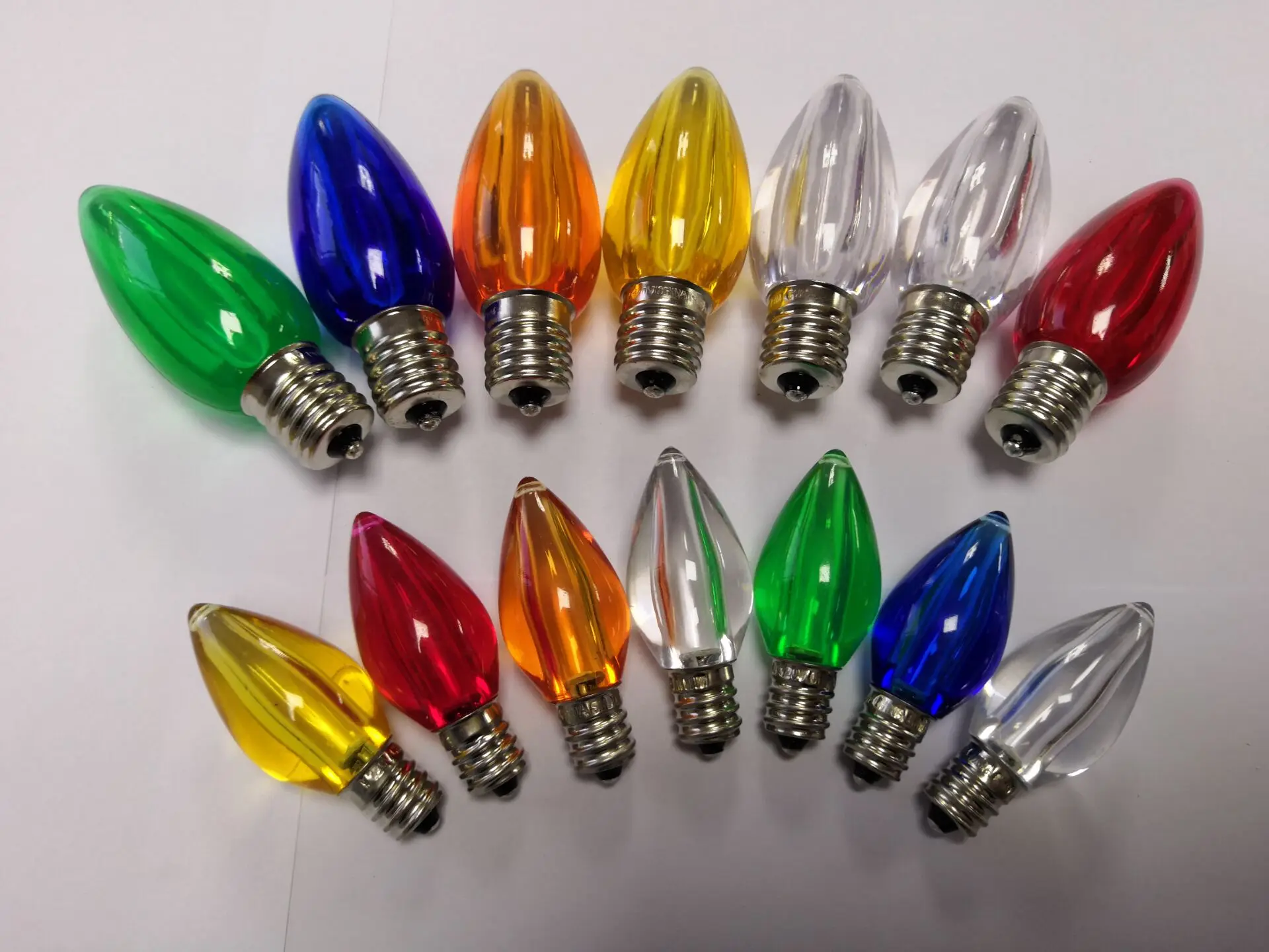 Smooth cover SMD led bulb.jpg