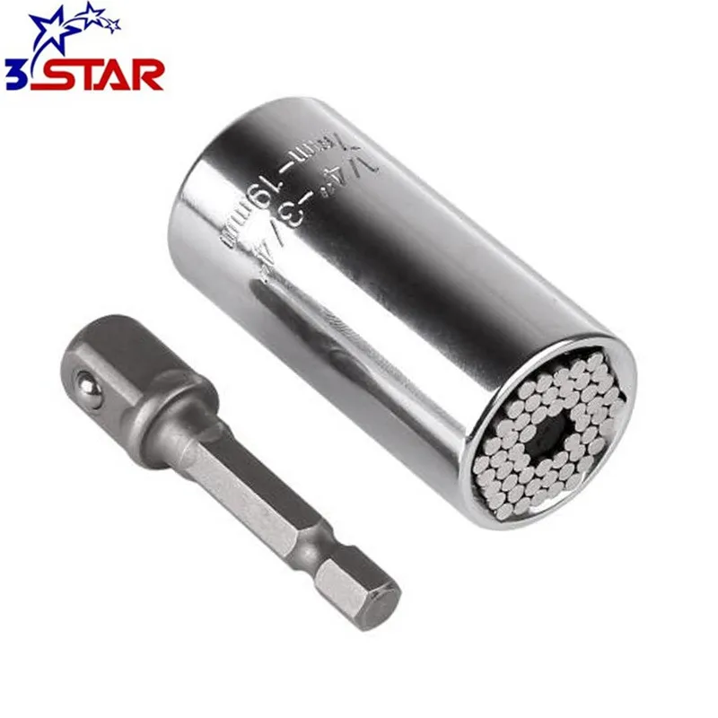 

Universal extension socket tool/wrench