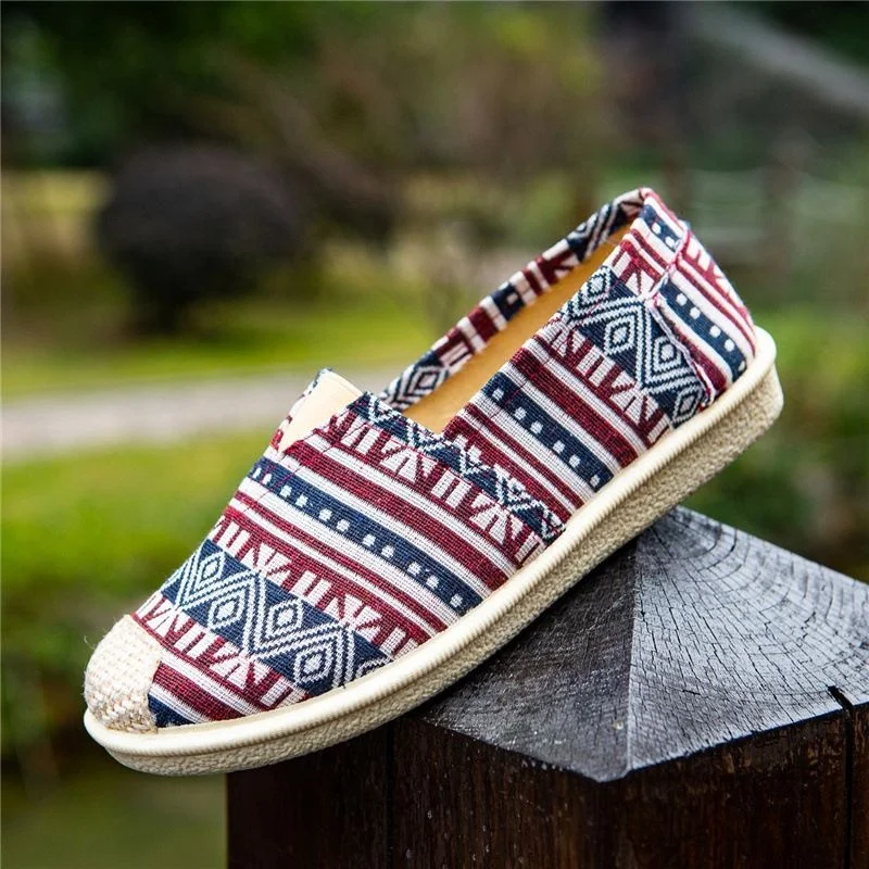 

Hot Sale Promotion White Flats Simple Women Shoes Casual, Custom (black &white black&red)