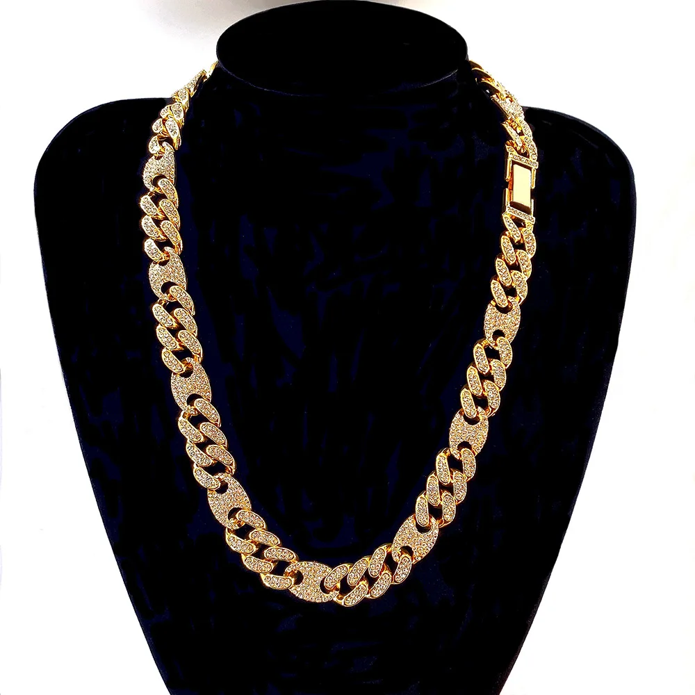 

2022 Fashion Bestseller Hip Hop Pig Nose Cuban Link Chain Gold Necklace Jewelry 18k Custom