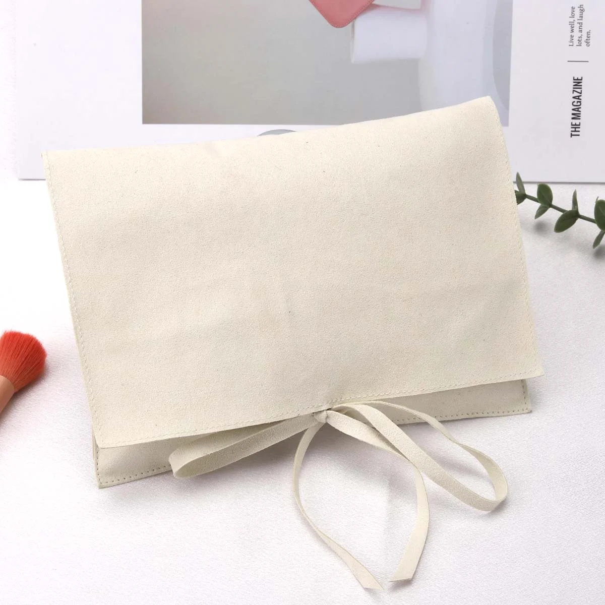 

Customized Microfiber Jewelry Envelope Pouch With Bow Luxury Faux Suede Mirror Comb Packing Microfiber Bag