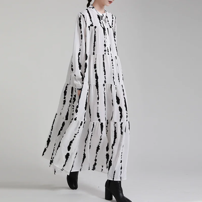 

2021 New fashion designer asymmetric o-neck neck printing maxi casual modest dresses with full sleeves