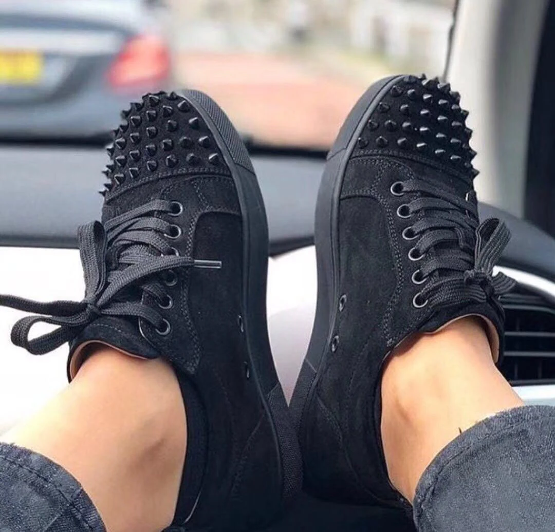 

Wholesale Black With Spikes Brand Red Bottom Men Shoes Genuine Leather Famous Brands For Women Luxury Designer Sneakers