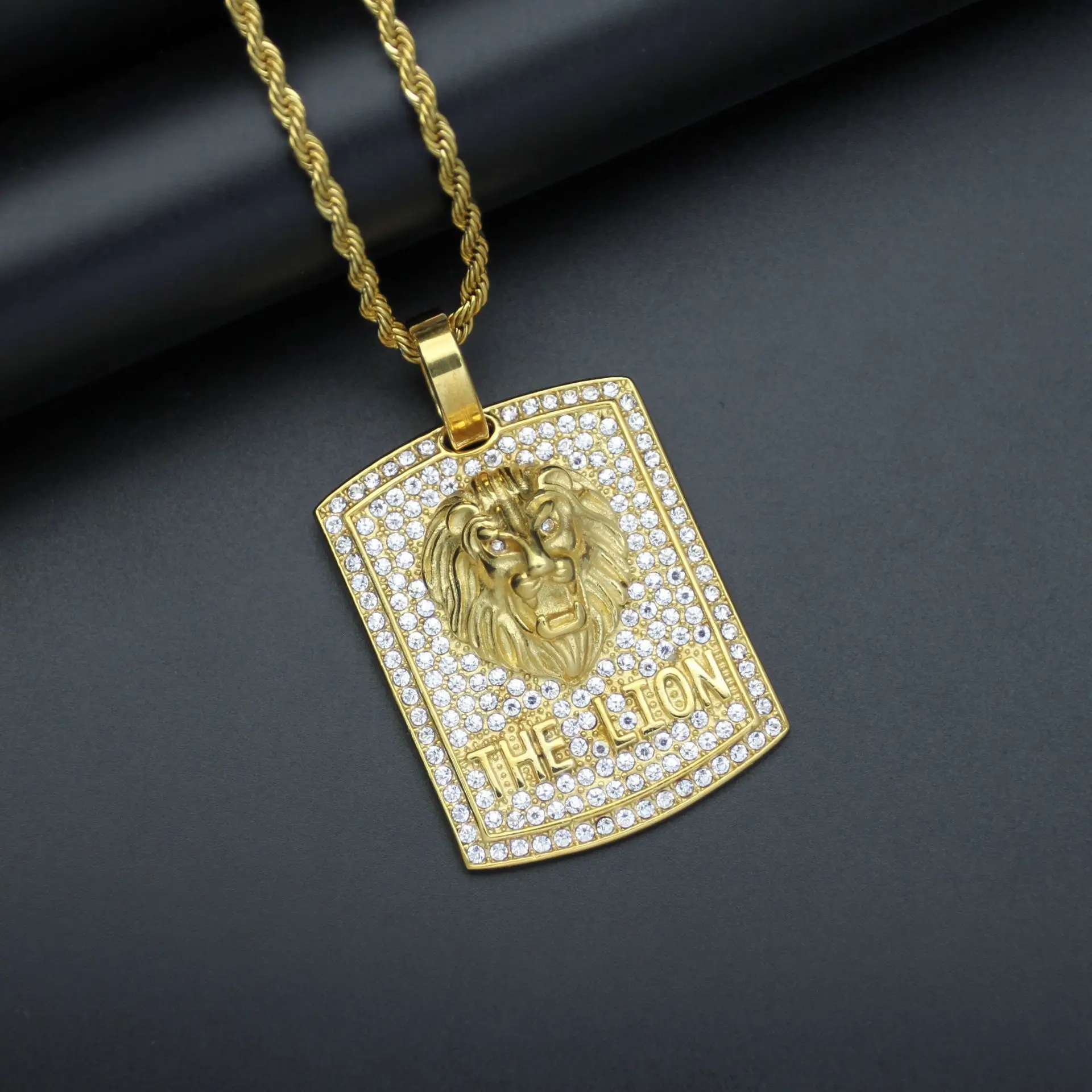 

316L Titanium Steel THE LION Animal Head Charm Pendant Necklace Gold Plated Full Crystal Square Lion Head Pendant Necklace