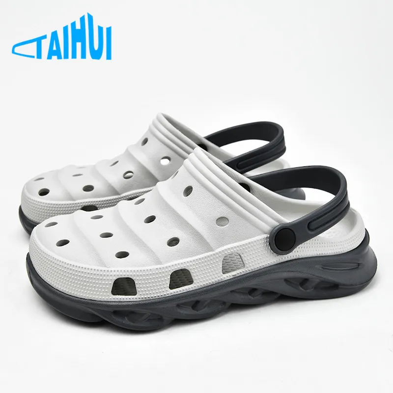 

Newest Summer Slippers For Men Light Soft Sandals Garden Classic Men Sandals Eva Clogs Shoes