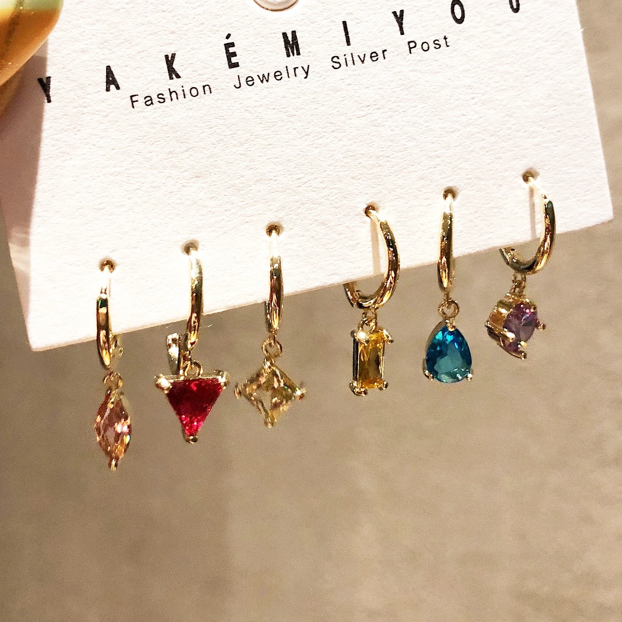 

Barlaycs 2021 Korean Fashionable Women Jewelry Cute Geometric Colorful Premium Zircon Alloy Huggie Hoop Earring Set