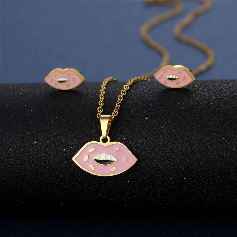

Hotsale Design Real Gold Plated Stainless Steel Enamel Mouth Necklaces Lip Shape Pink Oil Drip Necklaces Set For Women Girl
