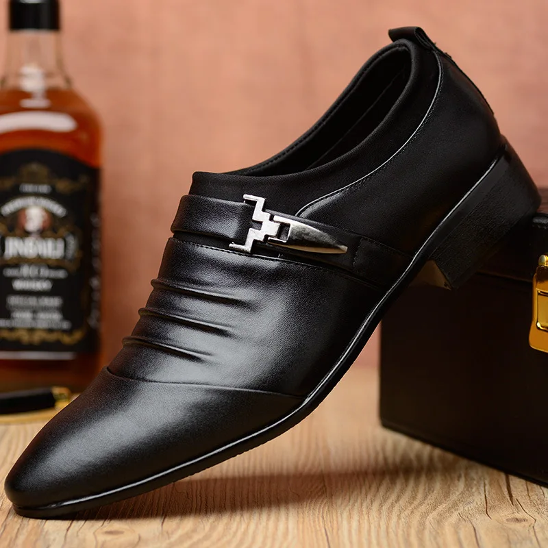 

Wholesale Hot Selling Large Size Fashion PU Leather Men Shoes Business Dress Shoes