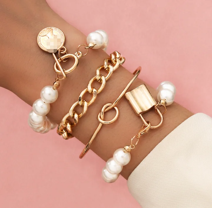 

Hyperbolic Cuban Link Chain Human Heads Coins Lock Pendants Bracelet Set, As picture
