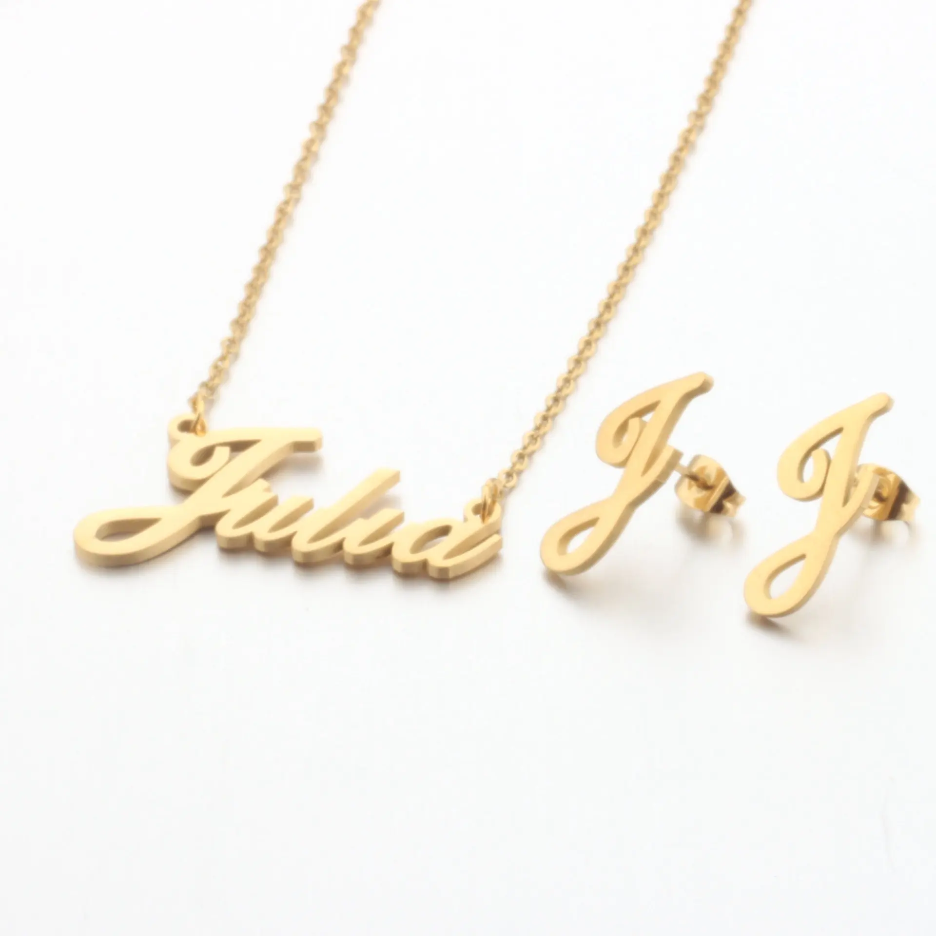 

14k Gold Plating Titanium Steel Name JULIA Necklace Set 316L Stainless Steel Custom Name Necklace Set