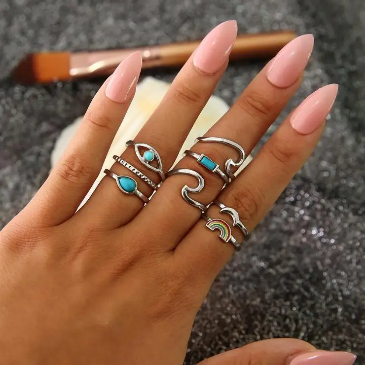 

Modyle Bohemian Gold Color Metal Rings Set for Women Vintage Stacking Crystal Star Geometric Knuckle Ring Party Wedding Jewelry