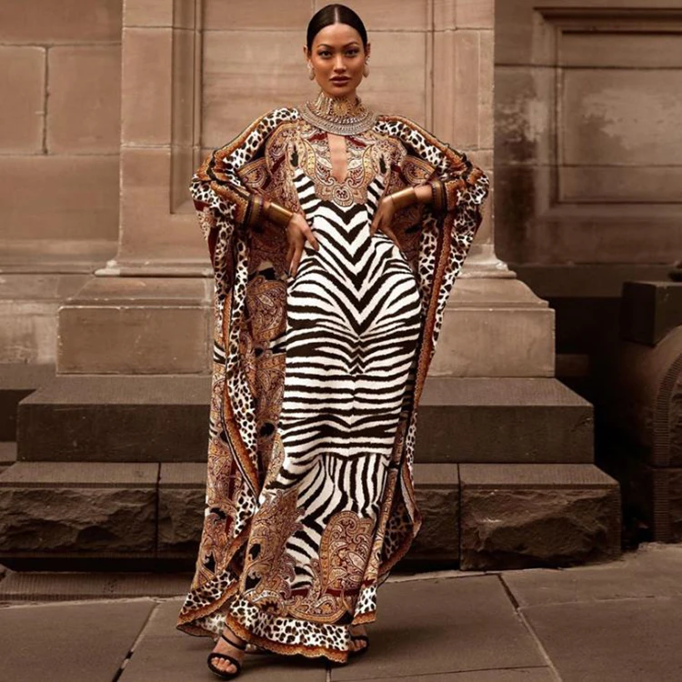 

New European and American Women's Middle East Printed Dress Muslim Large Size Loose Robe Abaya Dress