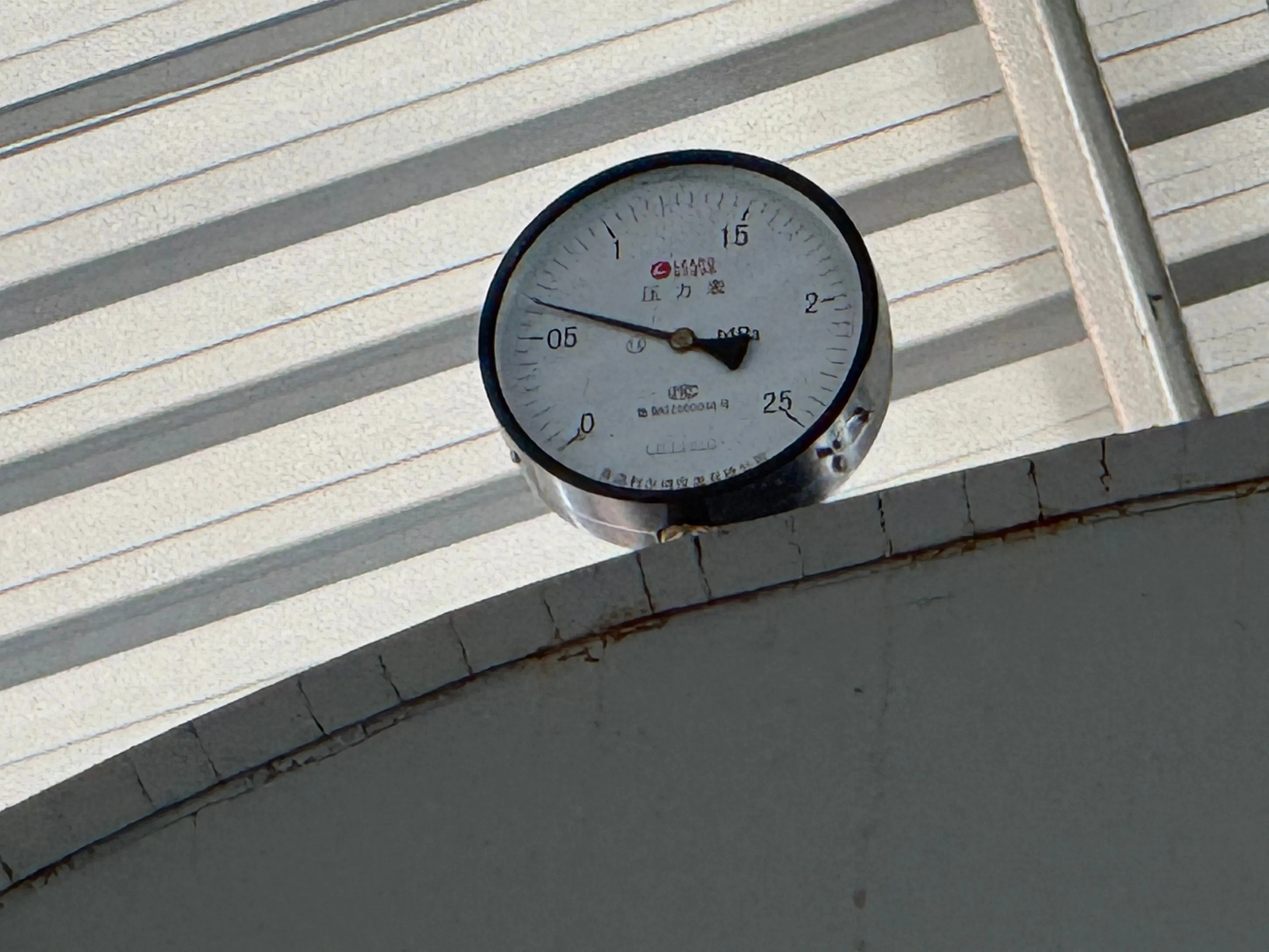 Steam pressure gauge on boiler drum