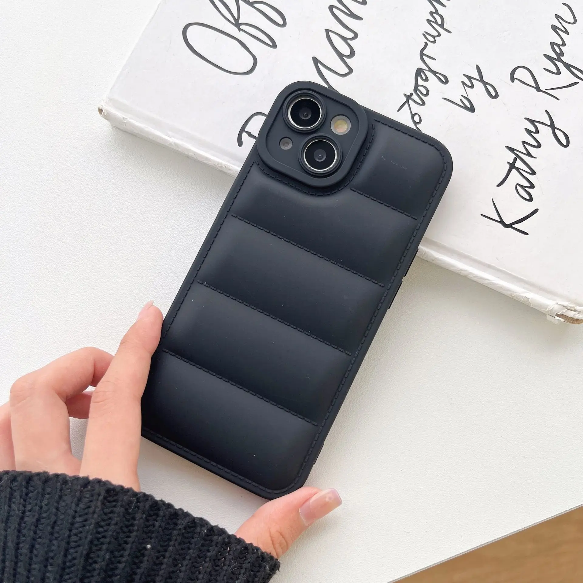 

new style Luxury fashion case Women Girls Winter Down Jacket Cotton Cloth mobile Phone Case for iPhone 14 Pro Max