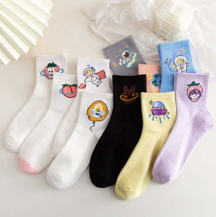 

2021 Korea Lovely Spring Summer Woman Socks Cotton Kawaii Star Funny Socks Women Color Matching Calcetines Mujer, Picture shown