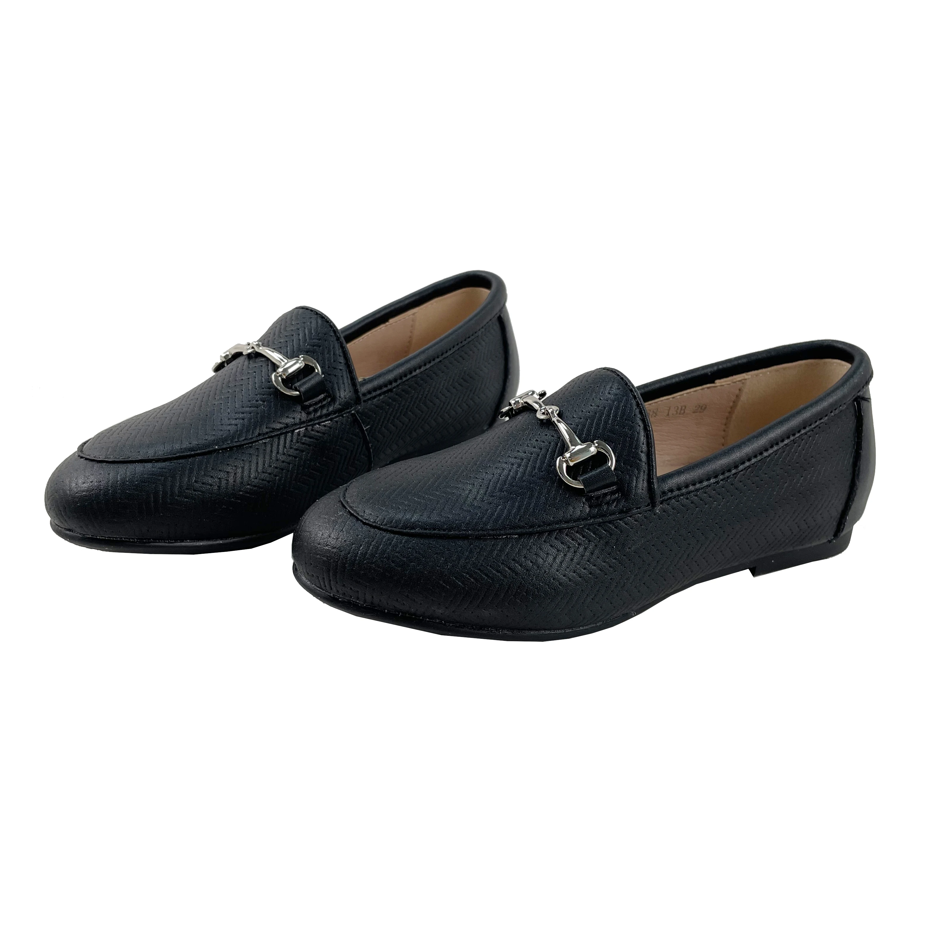 

2022 winter children's casual shoes with silver chain kids stamped leather black children leather shoes loafers for boys