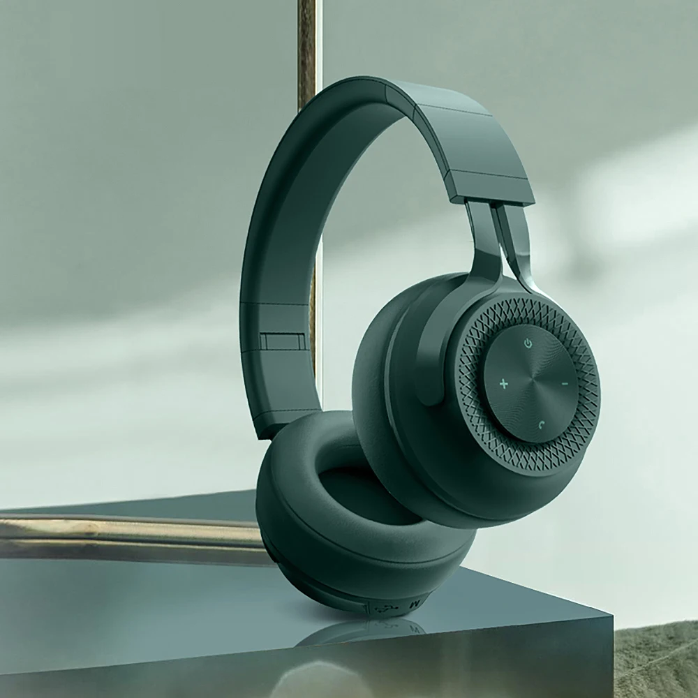 

OEM Over-Ear music deep bass foldable wireless headphones for android