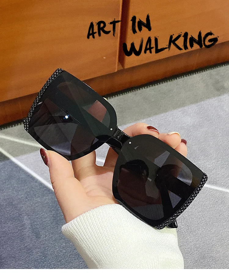 

GGMN5271 sunglasses 2021