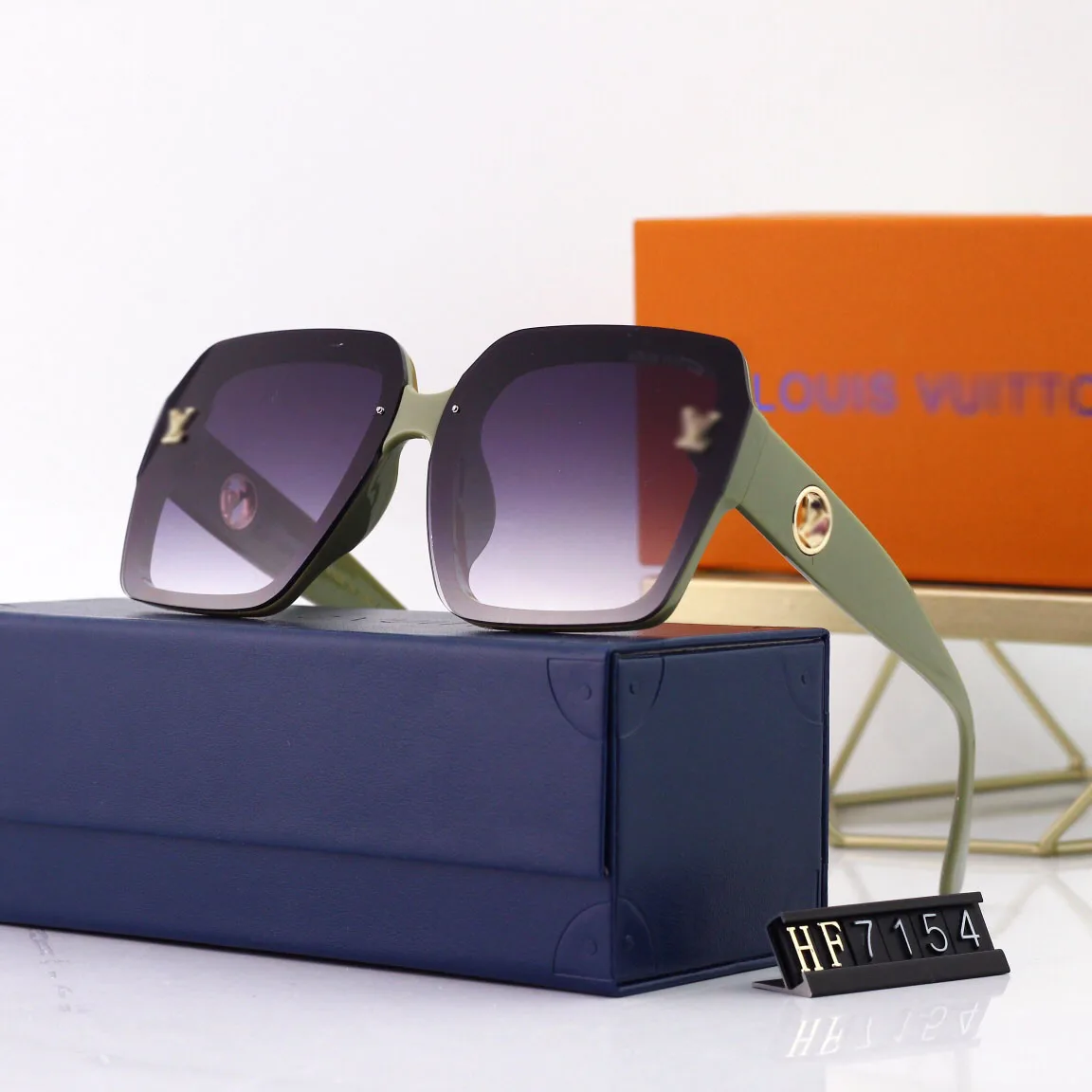

Buy designer's new sunglasses fashion frame shades in multiple colors
