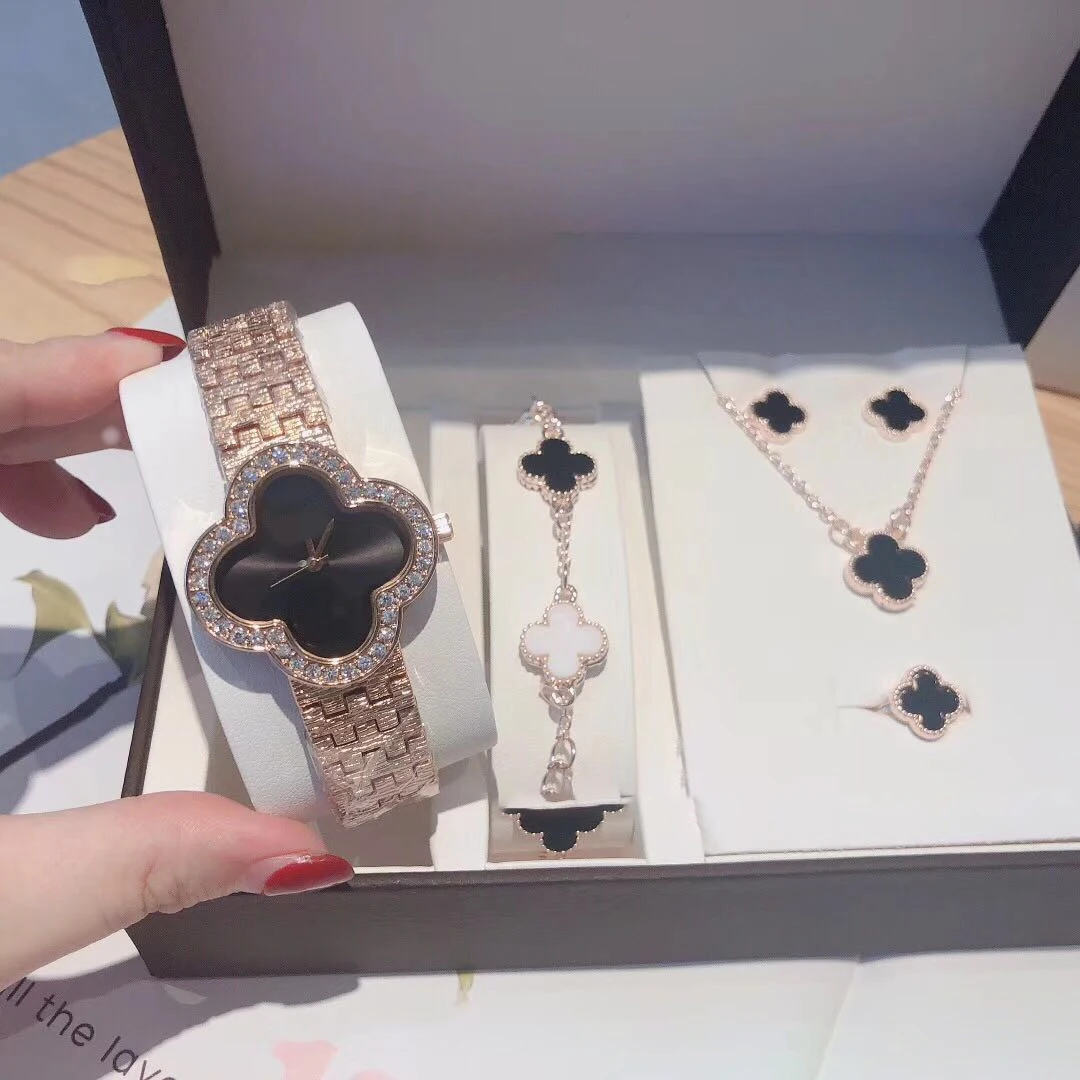 

designer watches popular flower shap watch fashion style 2021 with wholesale price