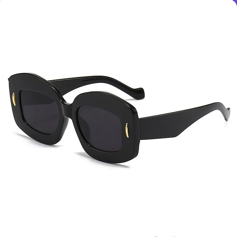 

2023 New fashion women vintage sun glasses custom wide leg square retro oversized sunglasses