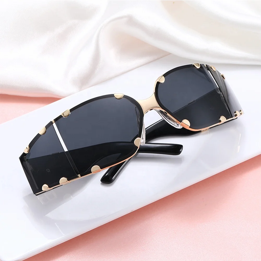 

New arrivals brand one piece women polarized fashion sunglasses outdoors fashion pc sunglasses newest 2021