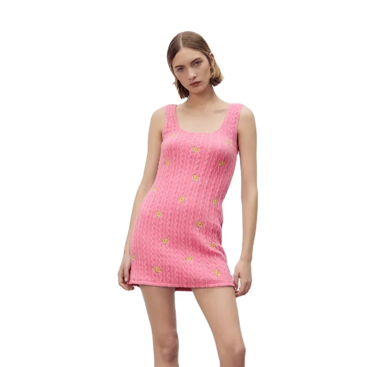 

Pink Sweet Flower Embroidered Eight-Strand Knit Tank Dress