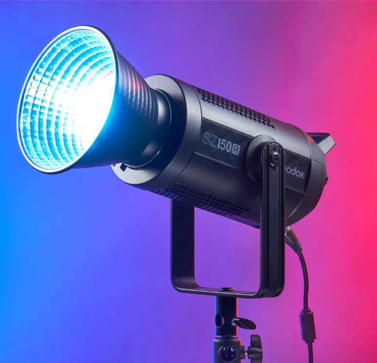 

New arrivals Godox SZ150R LED light RGB Bi-color Zoomable light for Studio Photo Video Photography