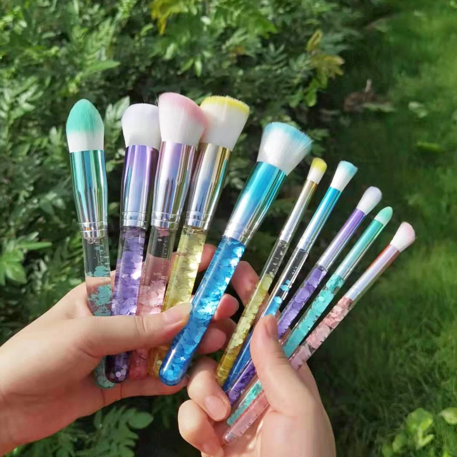 

Free Sample 2021 new summer collection Luxury Crystal liquid Glitter rainbow Makeup Brush Set 10 in 1 brush set private label