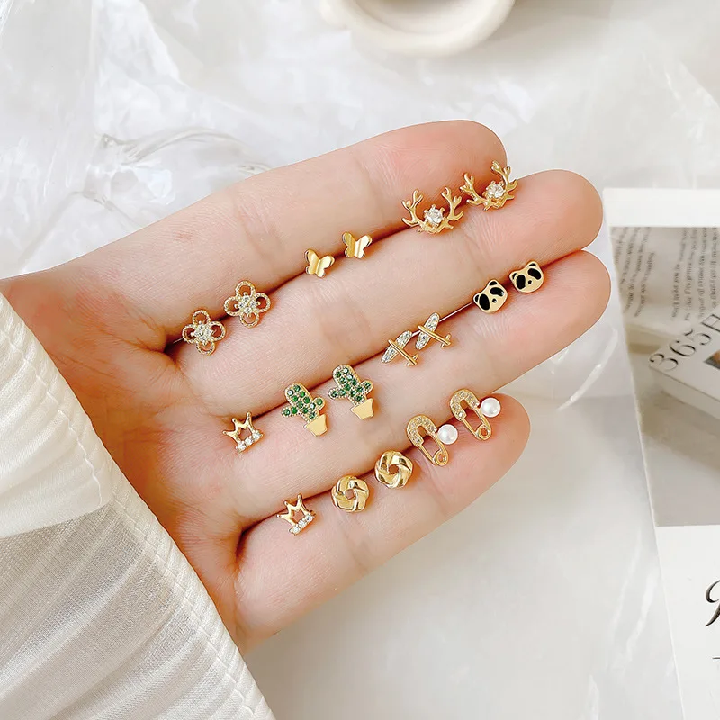 

S925 Silver Needle Mini Gold Gold Color Plated Zircon Cartilage Women Earring Studs Piercing Jewelry Earring