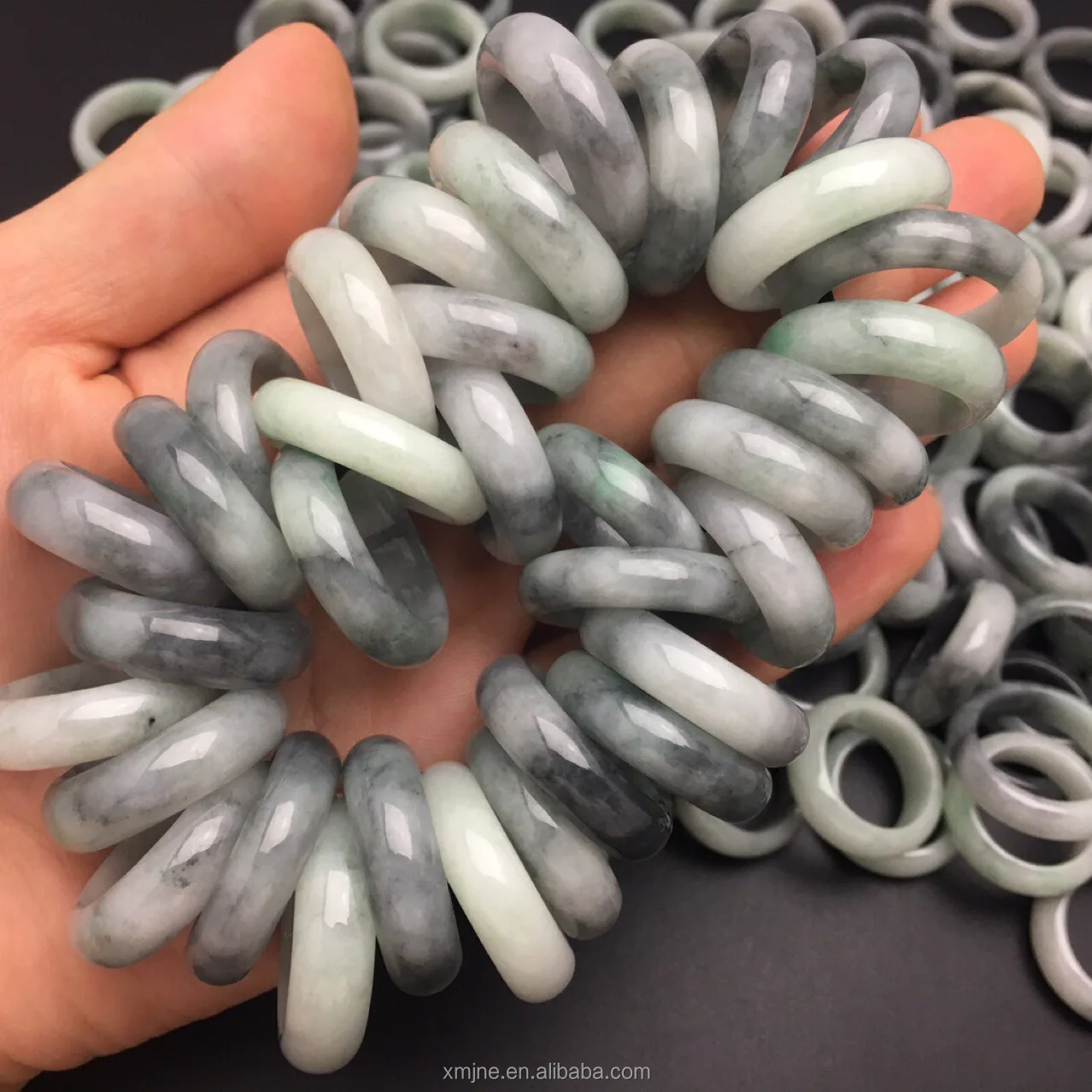 Burma jadeite a cargo black ch