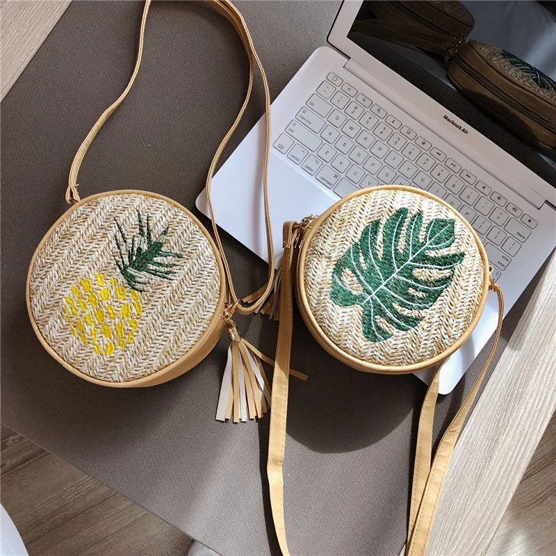 

2021 New seaweed pineapple hot selling handbag straw beach crossbody bag hot selling handbag