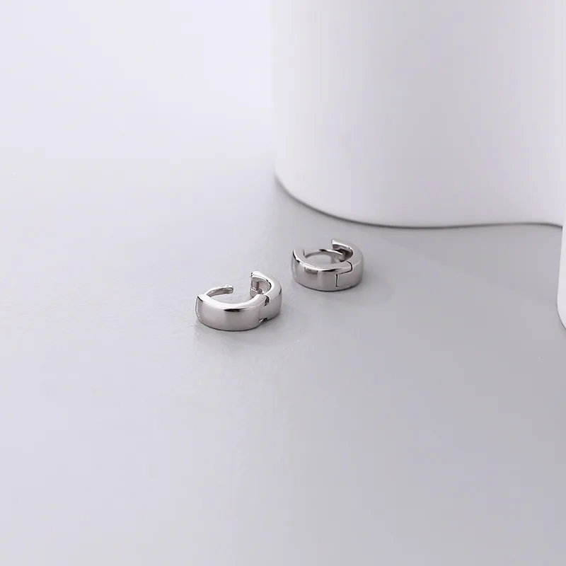 

VIANRLA 925 Sterling Silver Small Round Hoop Earrings Huggie Earrings for Women Girls Sleep Earrings