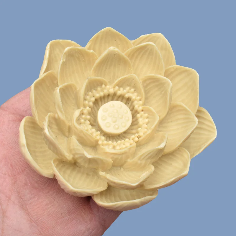 

Lotus Shape Silicone Mold Diy Clay Baking Decoration Car Aromatherapy Gypsum Glue Mold Kitchen Accessories, As show