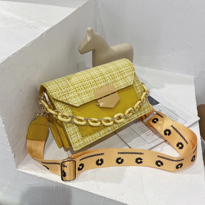 

2021 New arrivals Chain Hand Bags Women Wide Shoulder Strap Handbags For Ladies Purses