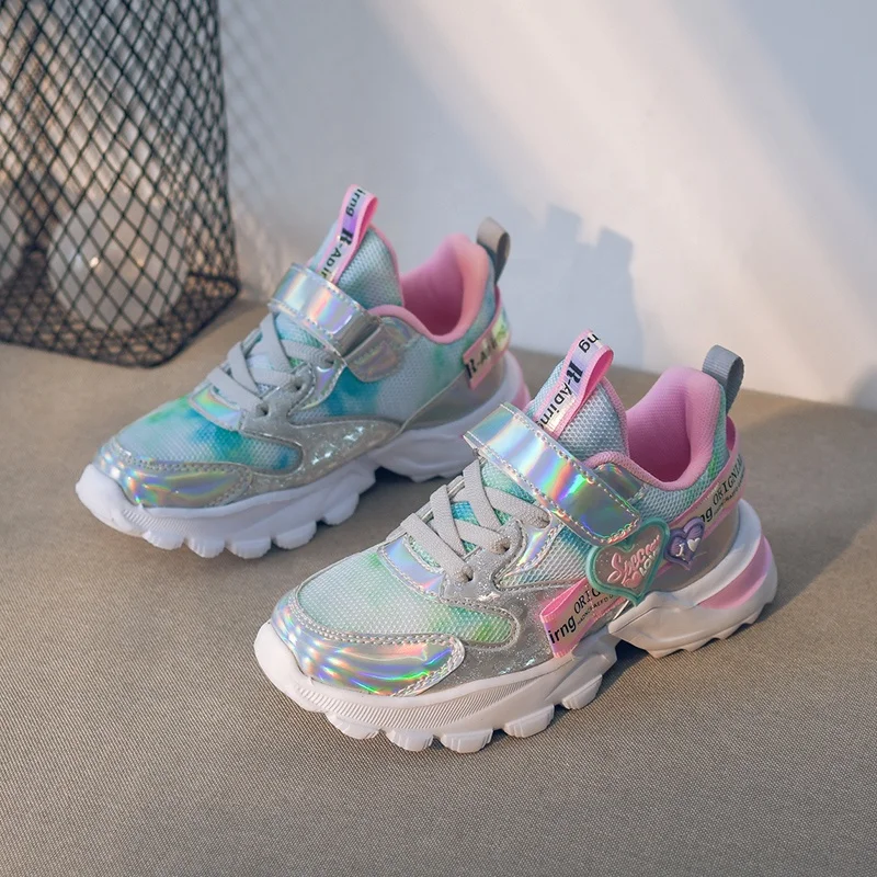 

Kids Footwear Led Light Toddler Baby Girl Lovely Kids Heart-Shaped Shoes Infant Children Casual Shoes For Girls, 3 colors