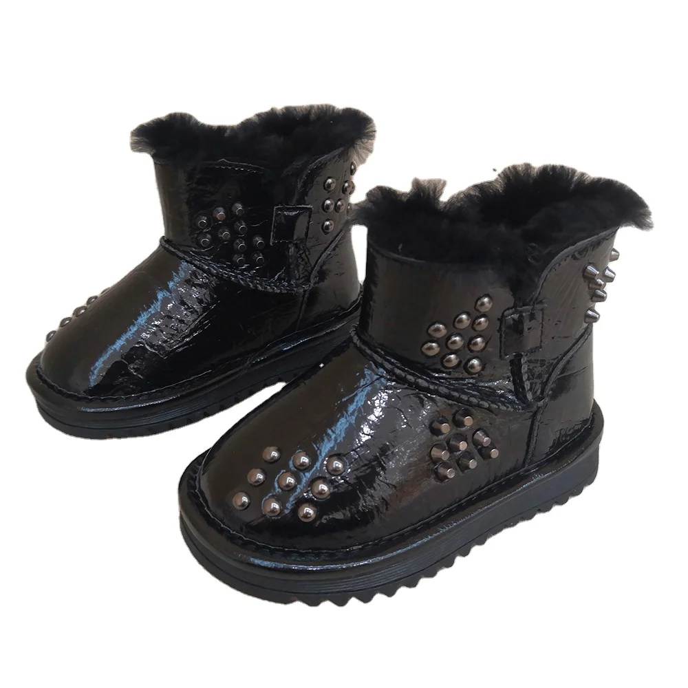 

2021 winter rivet snow boots new Korean version of high quality bright leather plus velvet fashion warm boots, Pink