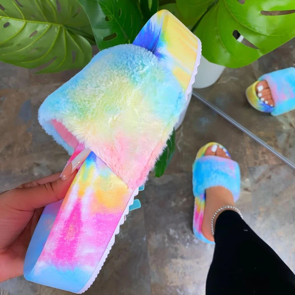 

2020 new popular colorful soft fur women slides comfortable platform women's large size slippers