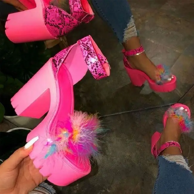 

2020 New Arrival Beach Pink Women Banquet Fur Rubber High Heel Platform Sandals Open Toe Leisure Buckle Chunky Heel Slippers