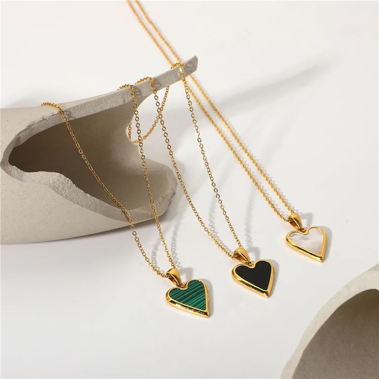 

SP Trendy Dainty Jewelry 18K PVD Gold Plated Non Tarnish Stainless Steel Green Malachite Love Heart Shape Pendant Necklace