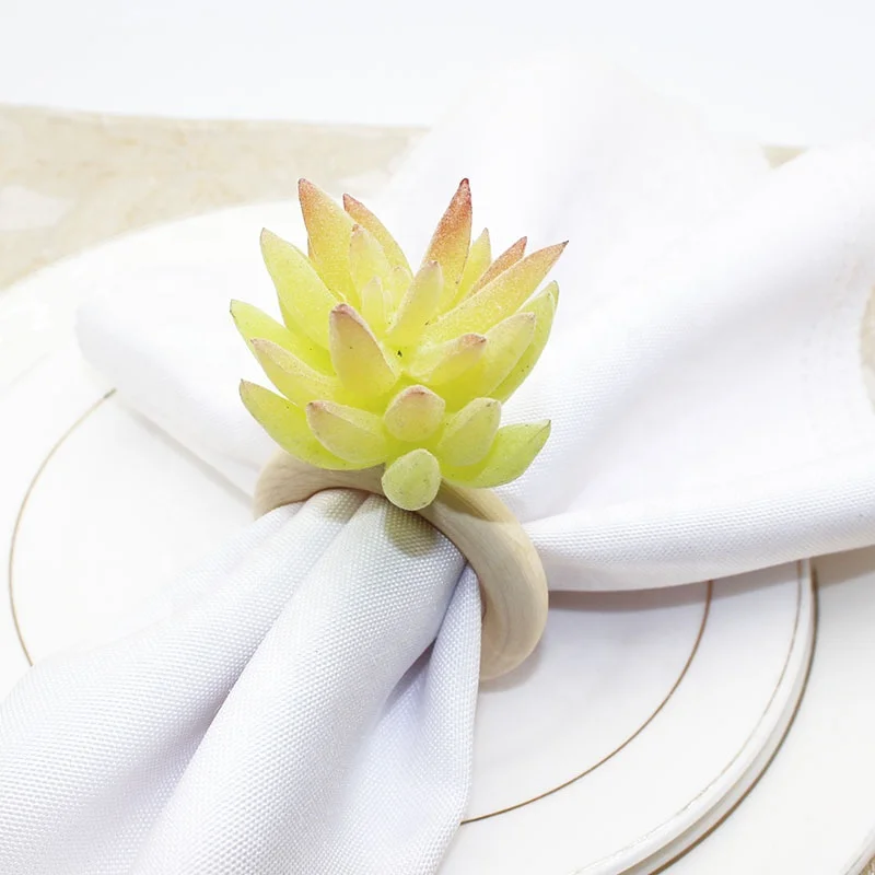 

Simulated Snow Lotus Napkin Rings Yellow Flowers Napkin Holders Elegant Table Napkins Serviette Buckles for Valentines Day HWW48