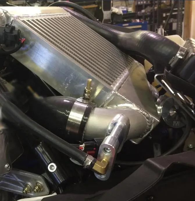 涡轮增压器升级中冷器 250   hp 雅马哈