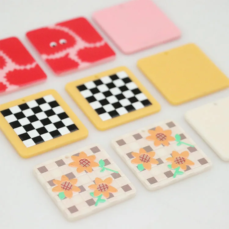 

Hyperbole Black and White Checkered Pattern Acrylic Accessories Monster Picture Printing Acrylic Charms, Color printed