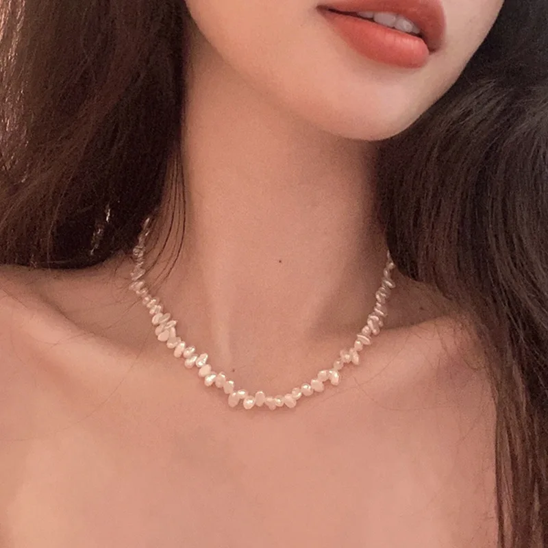 

Natural Freshwater Short Pearl Necklace Korean Ins Style Exquisite Irregular Necklace Internet Celebrity Women's Necklace