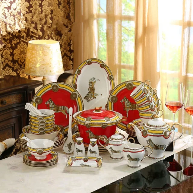 

Wholesale 58 Pieces Western Royal Kitchen Accessories Fine Bone China Brand Dinnerware Sets